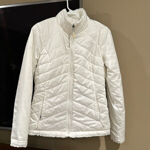 The North Face White Reversible Puffer Jacket size xs
